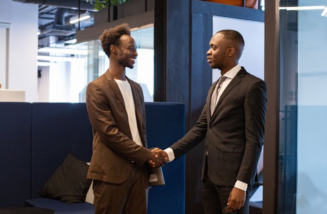Naplens confirming the guarantee with a handshake